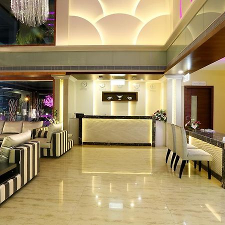 Hotel Moonlit Regency Thodupuzha Dış mekan fotoğraf