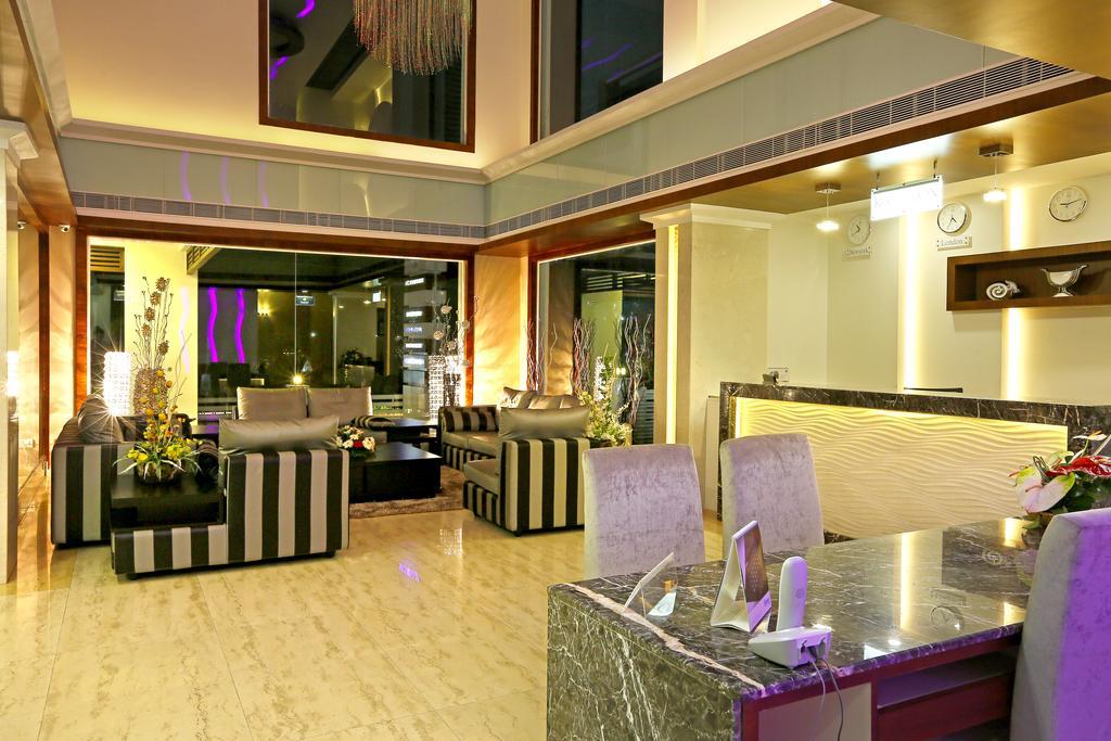 Hotel Moonlit Regency Thodupuzha Dış mekan fotoğraf