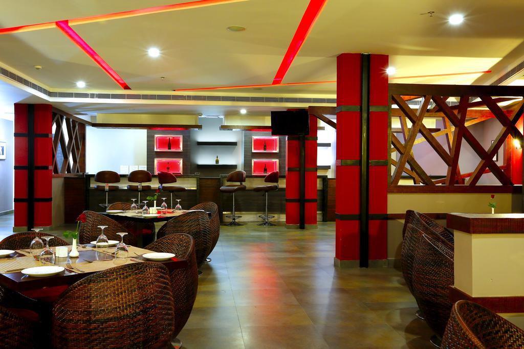 Hotel Moonlit Regency Thodupuzha Dış mekan fotoğraf