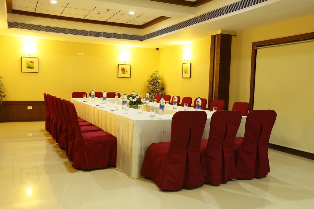 Hotel Moonlit Regency Thodupuzha Dış mekan fotoğraf