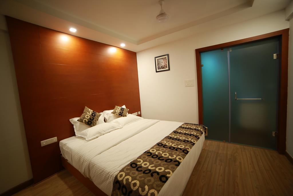 Hotel Moonlit Regency Thodupuzha Dış mekan fotoğraf