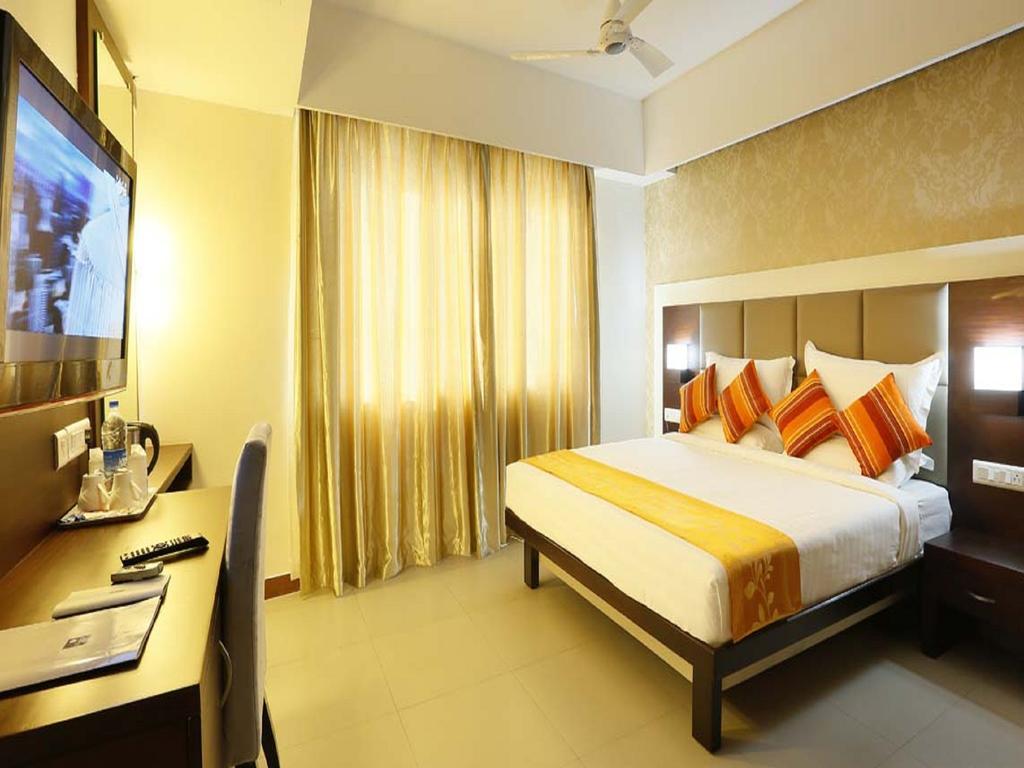 Hotel Moonlit Regency Thodupuzha Dış mekan fotoğraf